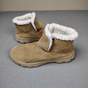 Skechers On The Go Soft Suede Boots Women 9.5 Tan Leather Faux Fur V-Stride